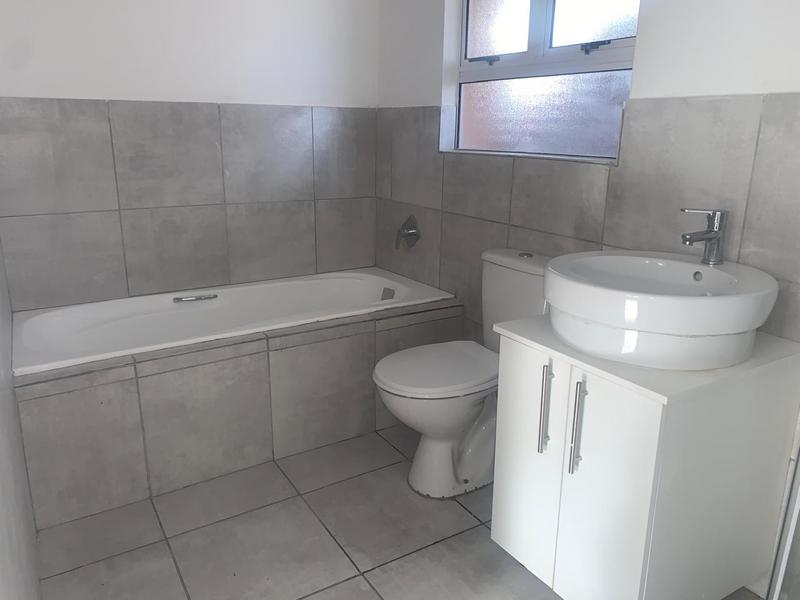 4 Bedroom Property for Sale in Ravensmead Western Cape